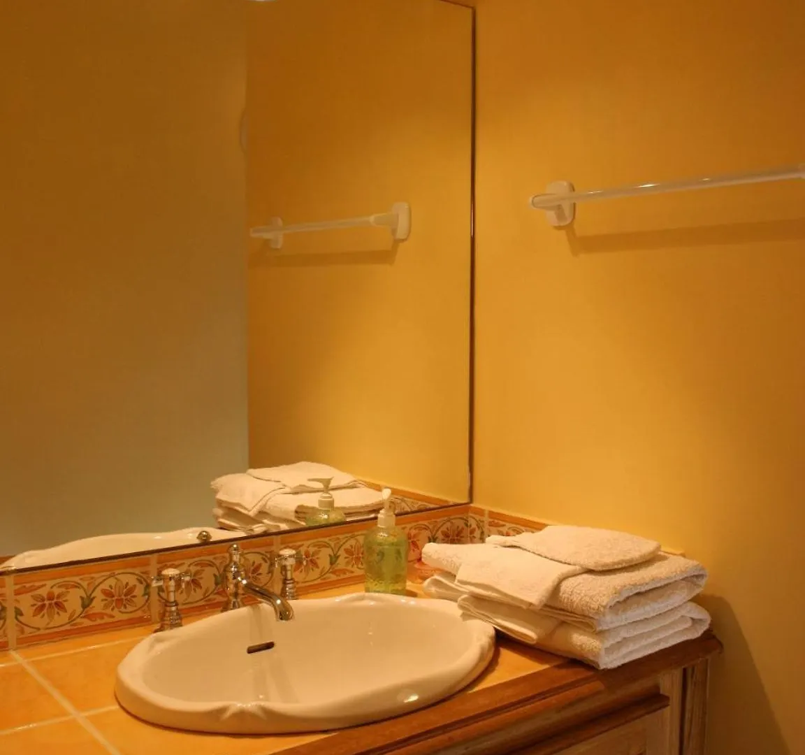 Manoir De Pommery Bed & Breakfast Sixt-sur-Aff 0*,