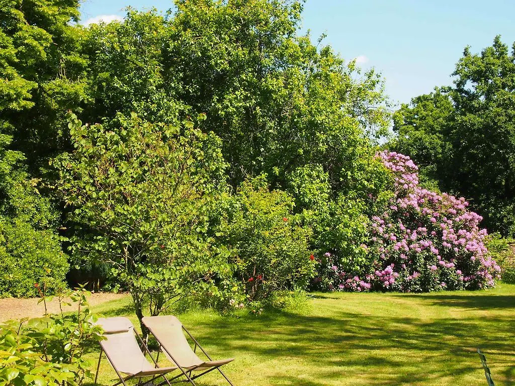 Manoir De Pommery Bed & Breakfast Sixt-sur-Aff